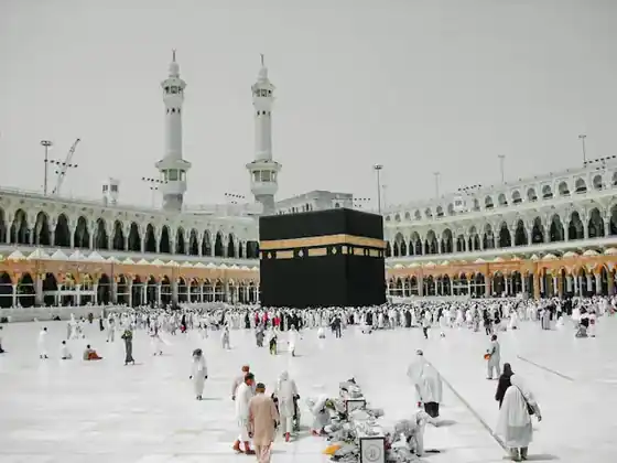 Pilgrims around the Kaaba in Makkah